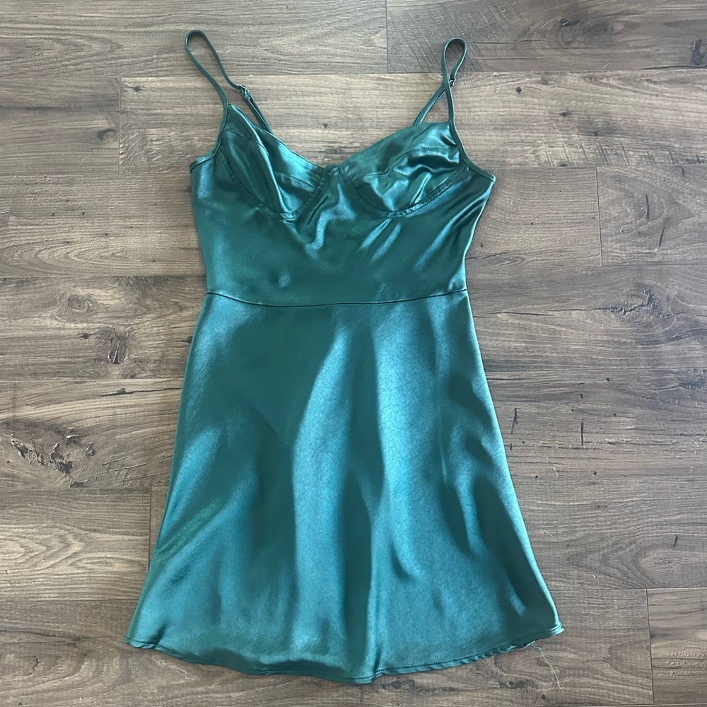 Motel Rocks Emerald Green Dress